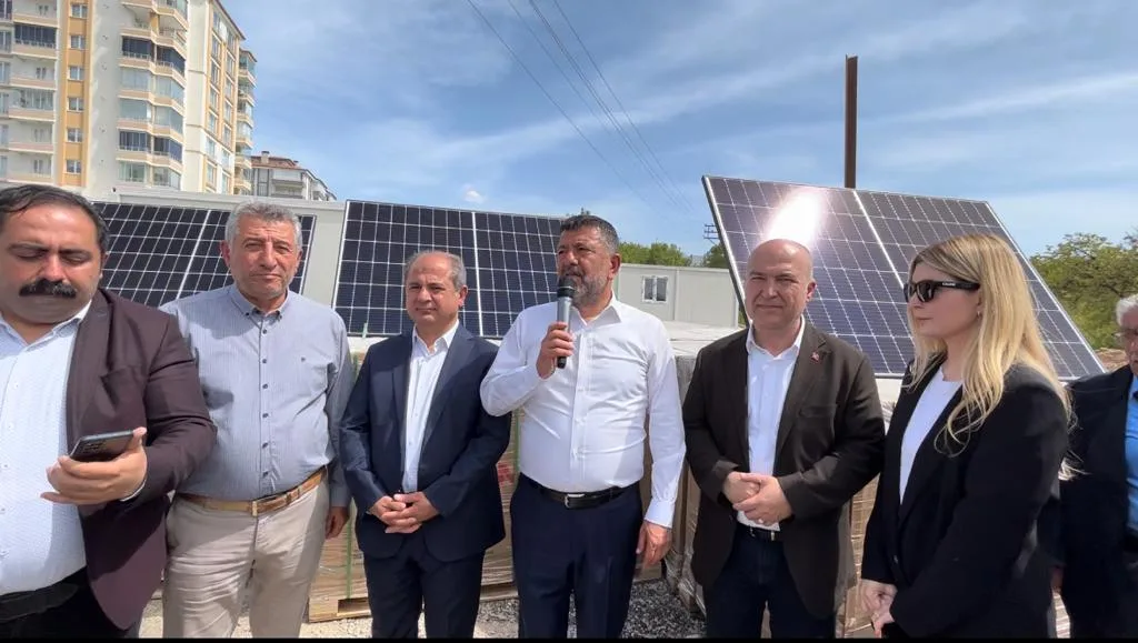 Veli Ağbaba , Su Arıtma ve Güneş Enerjisi Tesisi Açılışında Konuştu.