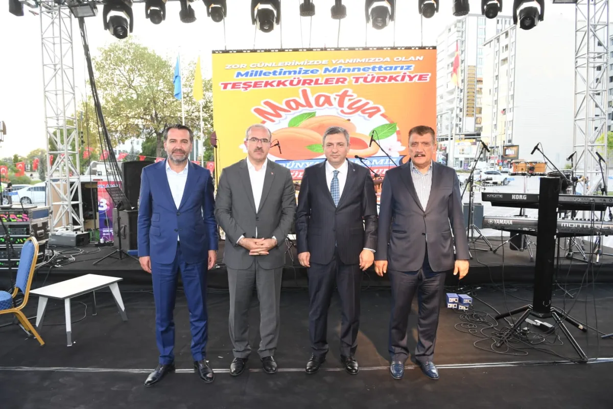VEFA OTOBÜSÜ İLK OLARAK ELAZIĞ’I ZİYARET ETTİ