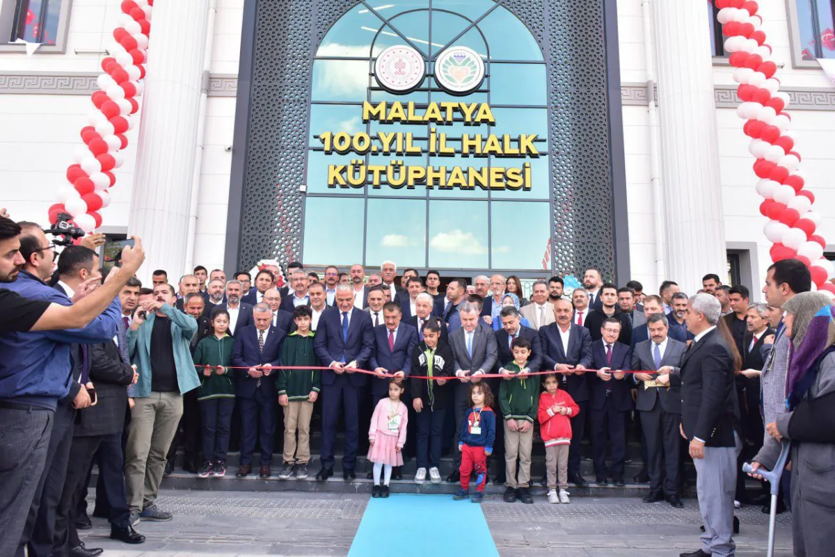 MALATYA 100. YIL İL HALK KÜTÜPHANESİ TÖRENLE AÇILDI