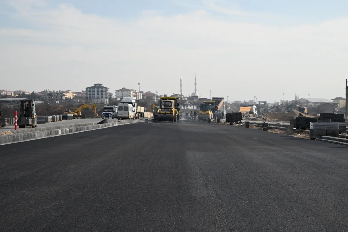 Kuzey Kuşak Yolu’na yapılan bağlantı yollarını yerinde inceleyen Başkan Gürkan