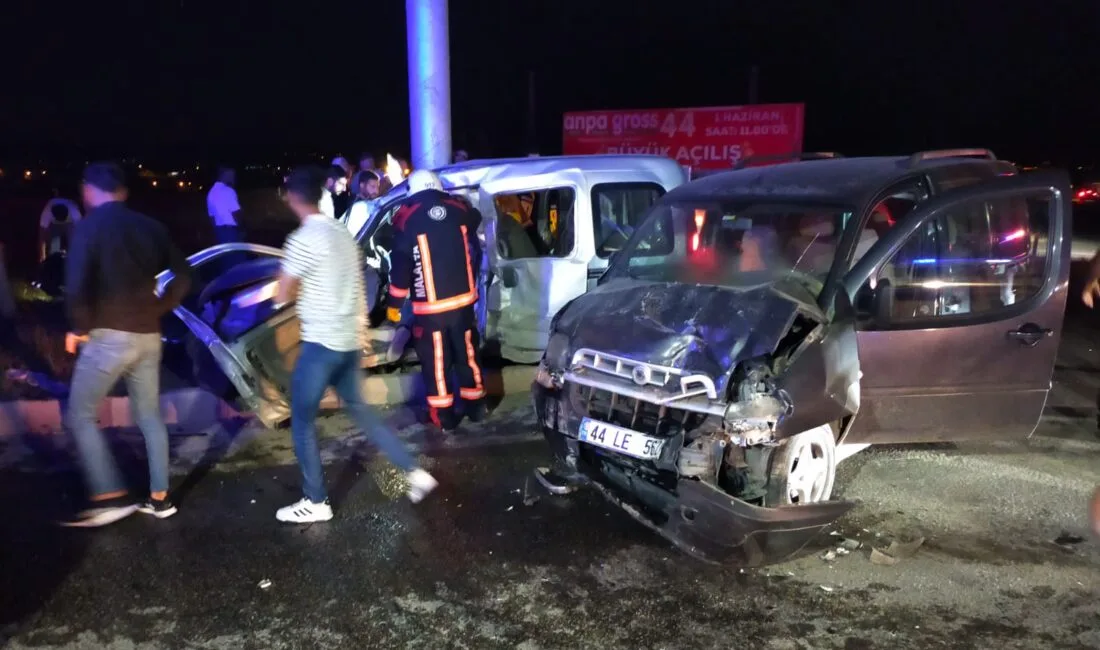 Havaalanı Yolunda Trafik Kazası 3 Yaralı 1 Ölü