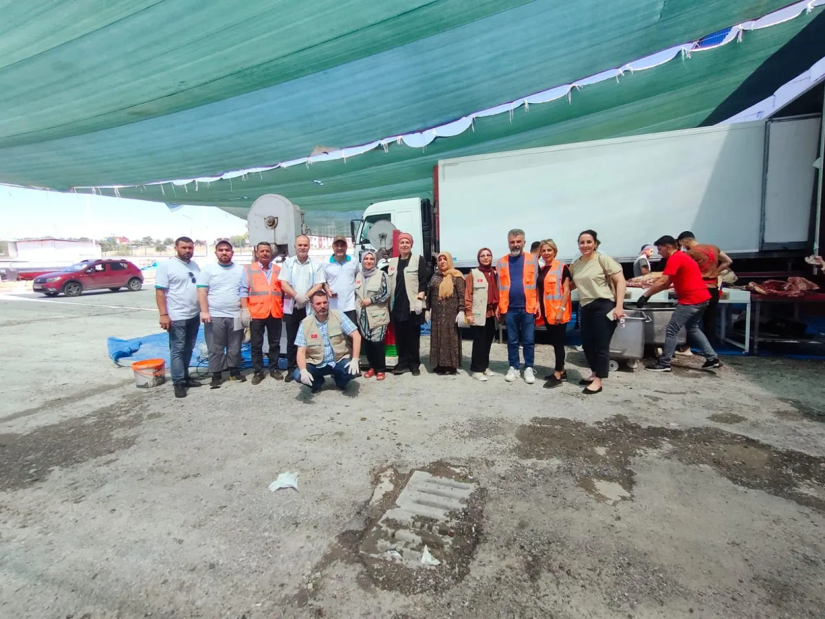 Hasene Vakfı Herkes Bayram Yaşasın  Diye Malatya Yollarında 