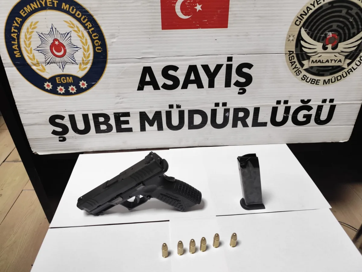 Ateşli Silahla Kavga