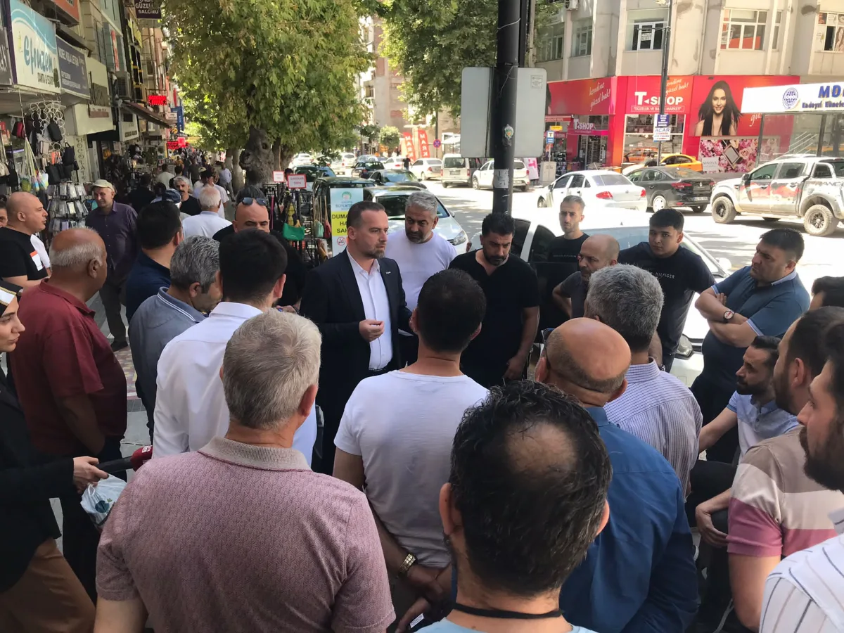 ESNAFIMIZI VE YÖNETİCİLERİMİZİ SAĞDUYULU OLMAYA DAVET EDİYORUZ