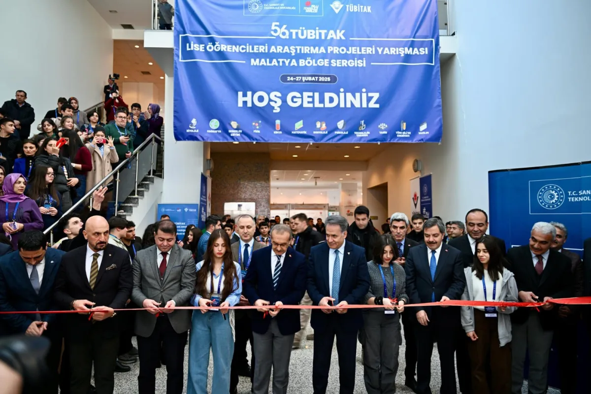 Vali Seddar Yavuz, TÜBİTAK Sergisi Açılış Törenine Katıldı