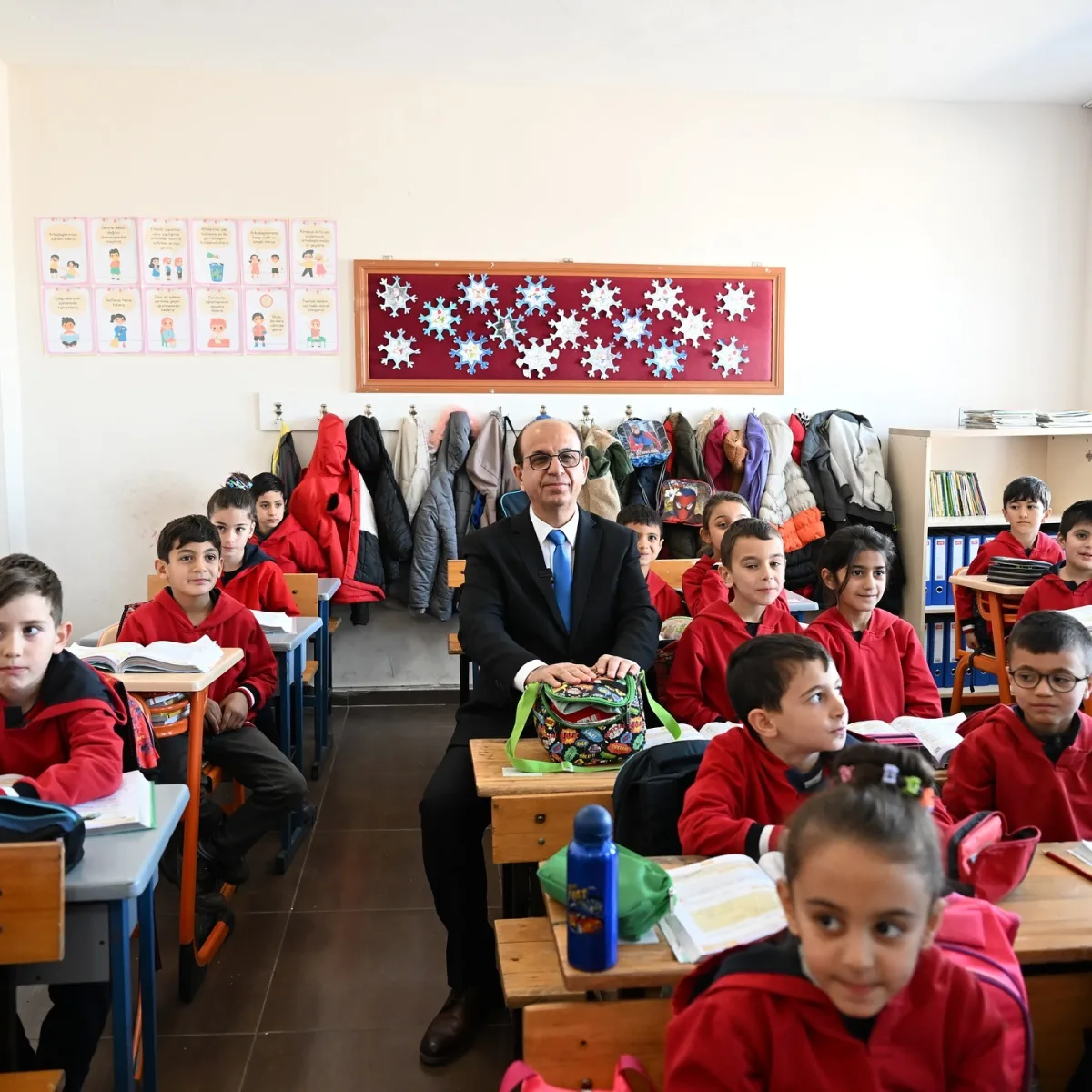 BAŞKAN GEÇİT, “ÖĞRENCİLERE YAPILAN YATIRIM, SAĞLIKLI NESİLLERİN YETİŞMESİNE KATKIDIR”