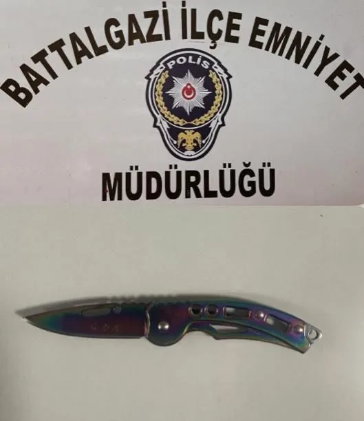 Battalgazi İlçemiz Hidayet Mahallesi Bıçaklı Yaralama