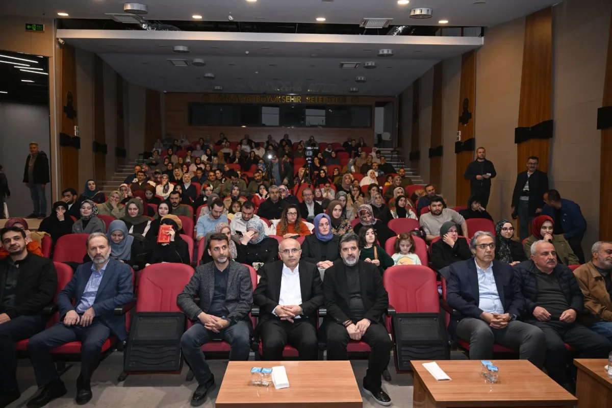 Büyükşehir Belediyesi Ramazan ayı etkinliklerine yoğun ilgi gösteriliyor.