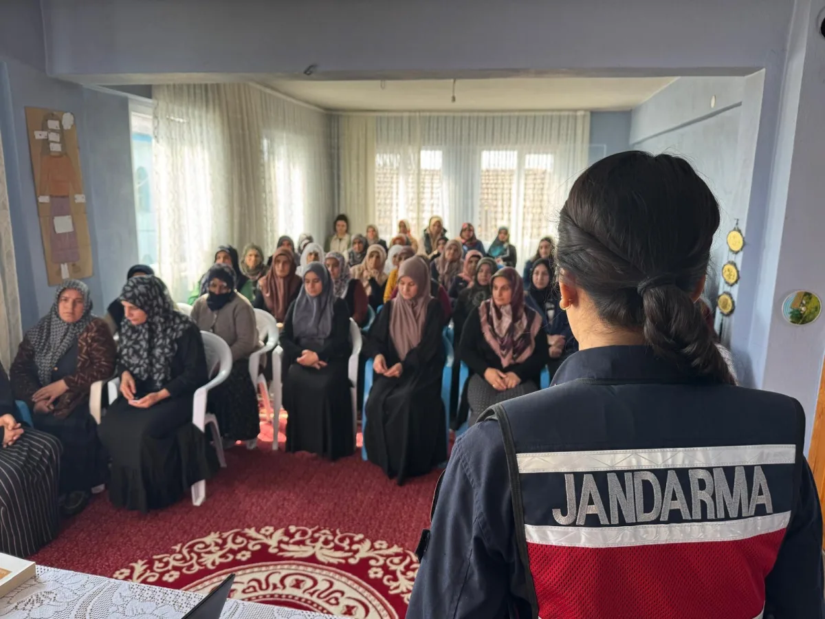 Malatya Valiliği Öncülüğünde Kadınlara Yönelik Bilinçlendirme Faaliyeti Gerçekleştirildi