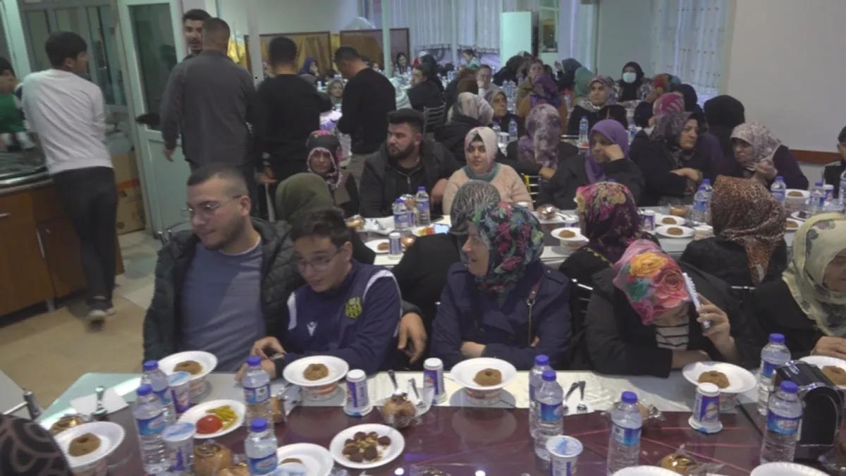 Malatya Yetimler Kervanı’ndan Anlamlı İftar Buluşması