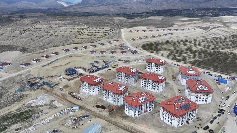 Vali Seddar Yavuz Darende İlçesinde İncelemelerde Bulundu