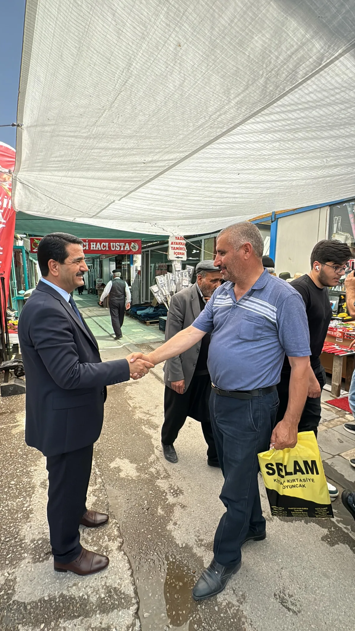 BAŞKAN TAŞKIN, AKPINAR’DA ESNAFLARLA BULUŞTU:
