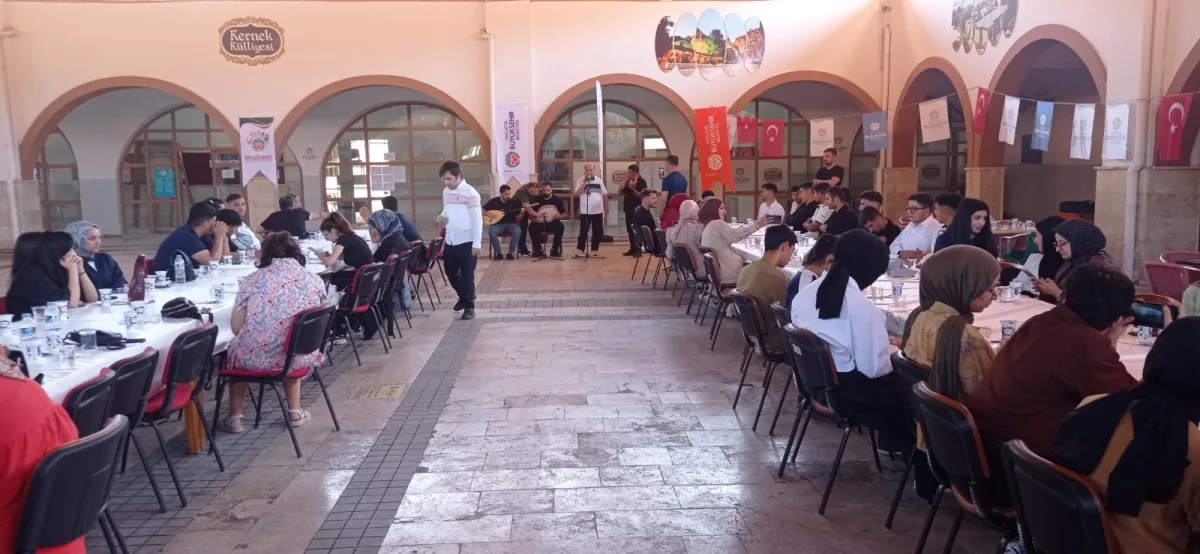 YKS ÖNCESİ ÖĞRENCİLERE MORAL DESTEĞİ