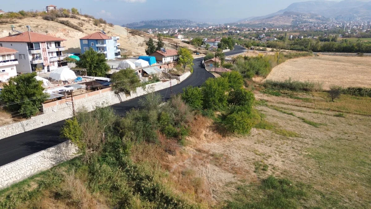 BATTALGAZİ’DE KIŞ ÖNCESİ YOĞUN ASFALT ÇALIŞMASI