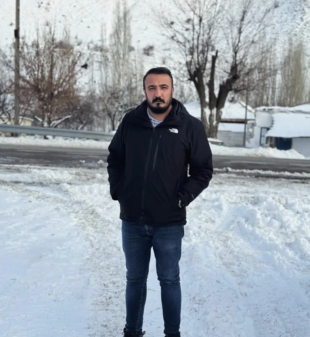 Muhtar Berkay Pektaş’tan 24 Kasım Öğretmenler Günü Mesajı: “Emeğin, Sevginin ve Umudun En Güçlü Adı Öğretmenlerdir”