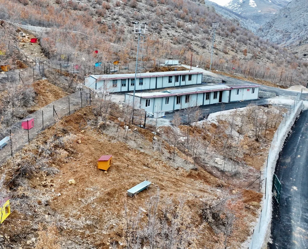 BAŞKAN GEÇİT, HAYVAN BAKIMEVİ PROJESİNİ YERİNDE İNCELEDİ