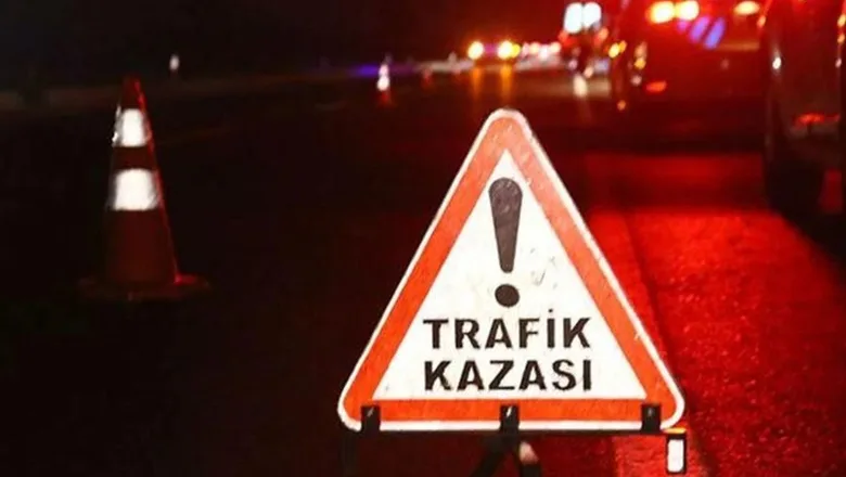 Kuyuönü Mahallesi’nde İki Otomobil Çarpıştı: 3 Kişi Yaralandı.