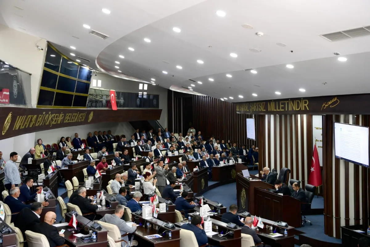 Büyükşehir Meclisinde Başkan Er’den Hizmet ve Yatırım Vurgusu.