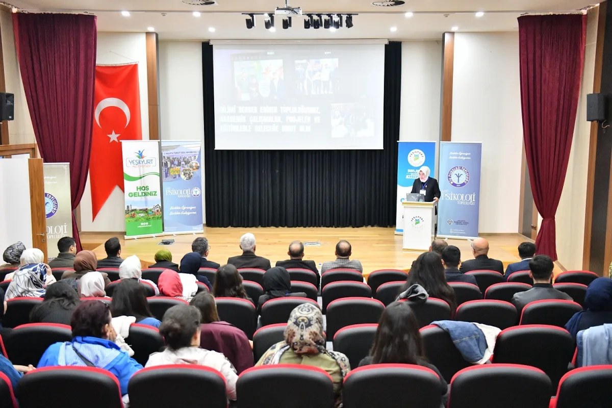 Yeşilyurt’ta Dijital Linç ve Sosyal Medyanın Etkileri Ele Alındı.