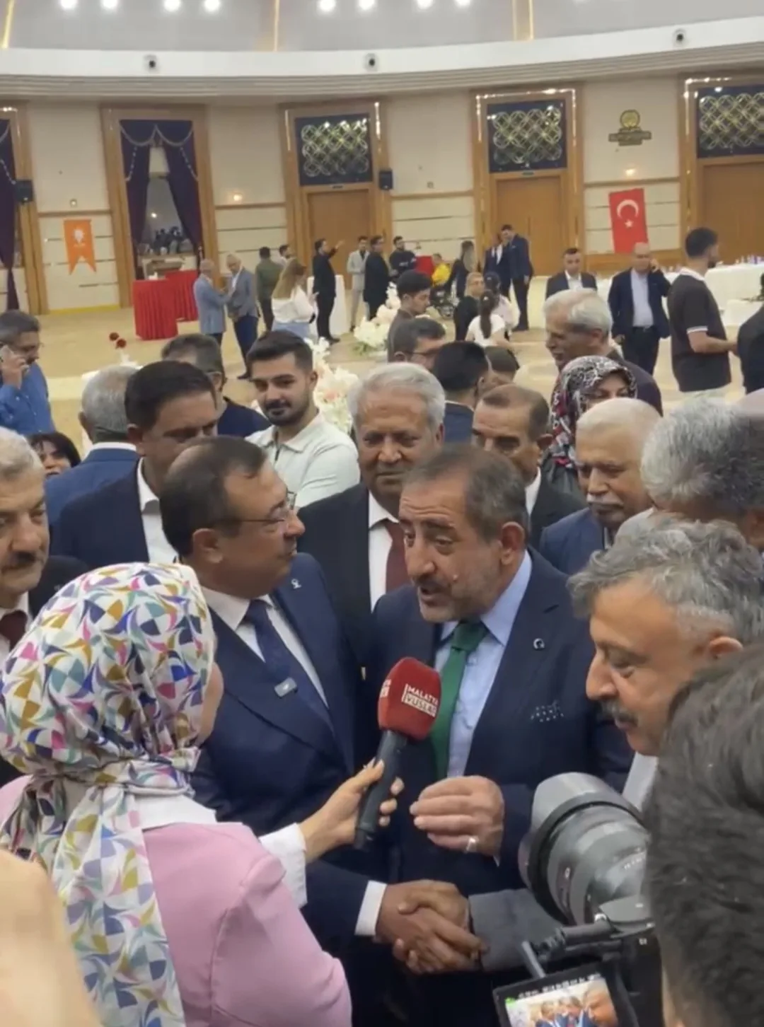 Halkla İç İçe Siyasetin Temsilcisi Murat Gümüş, Malatya’da Gönüllerde Yer Ediniyor.
