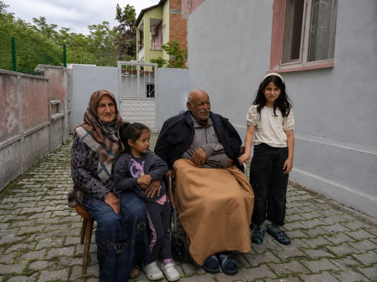 Büyükşehir Belediyesi Engelleri Kaldırmaya Devam Ediyor.