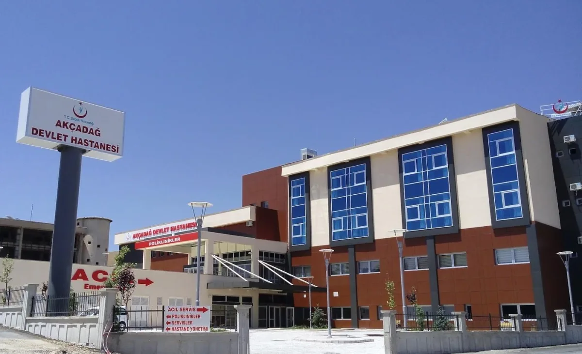 Akçadağ Devlet Hastanesi Ek Binası Nerede? Vatandaş İsyanda.