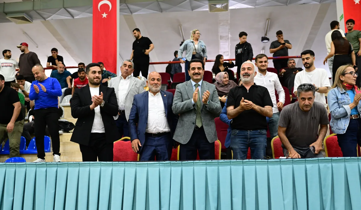 Battalgazi Belediyespor’dan Taraftarını Sevindiren Yarı Final Zaferi.