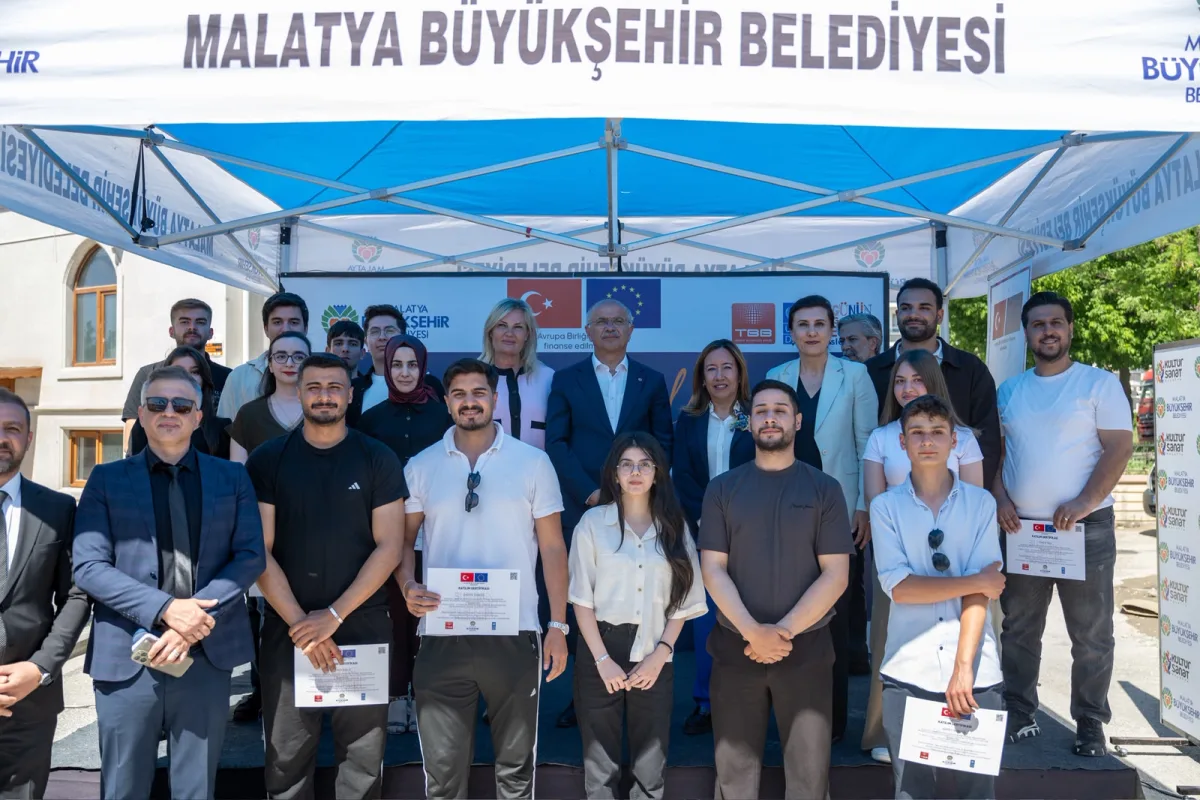 Gençler İçin Dijital Eğitim ve Kariyer Fırsatı.