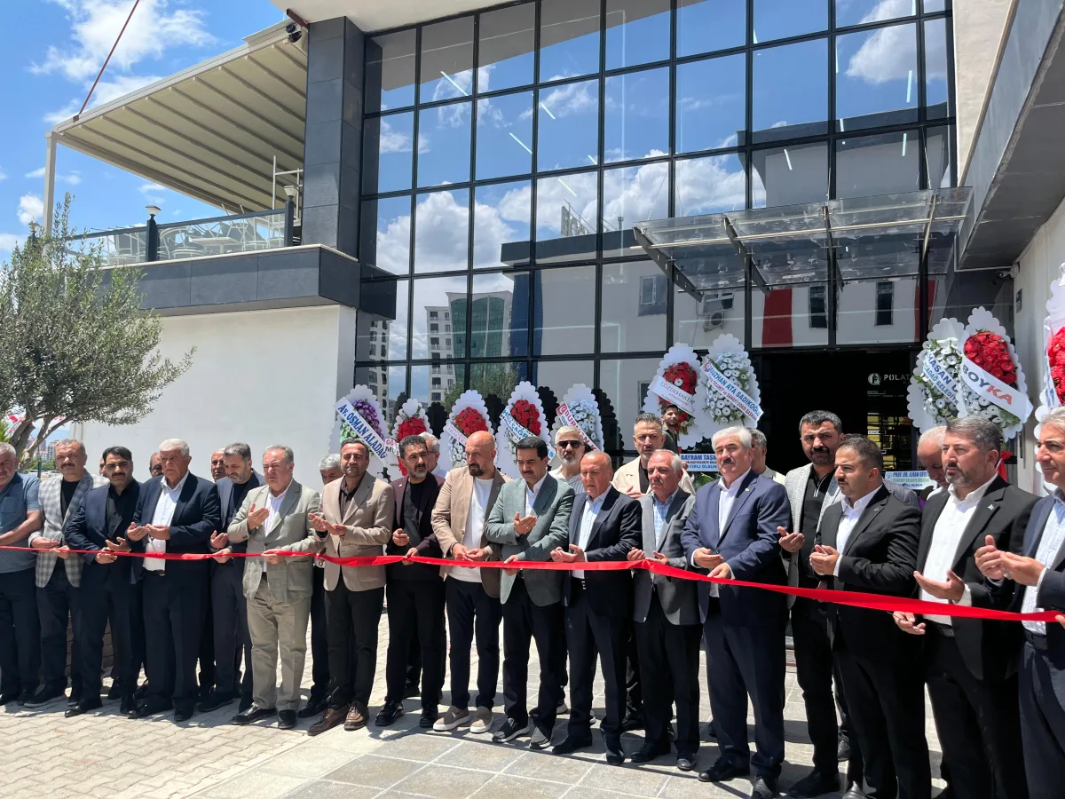 Kiras Hukuk Bürosu Görkemli Bir Törenle Hizmete Açıldı.