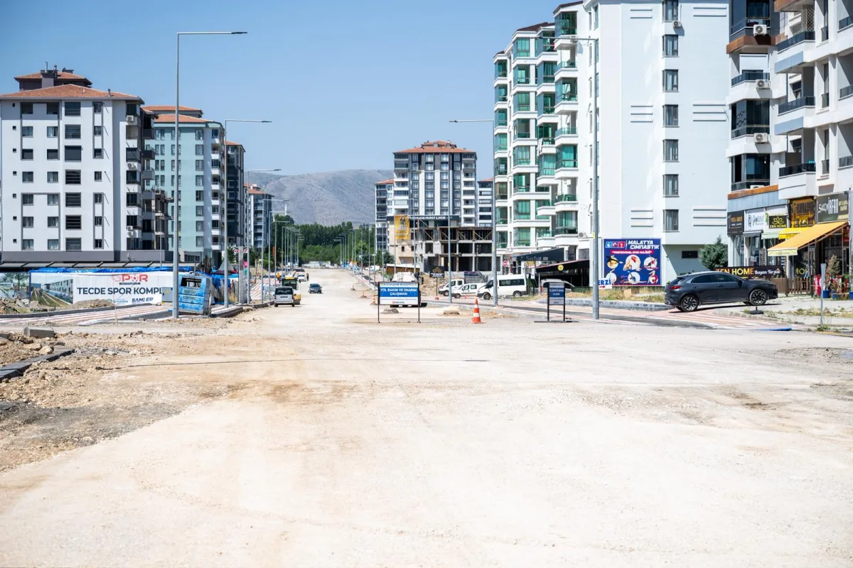 Kesintisiz Ulaşım İçin Dev Adım: Büyükşehir Yeni Yol Güzergâhları Açıyor.
