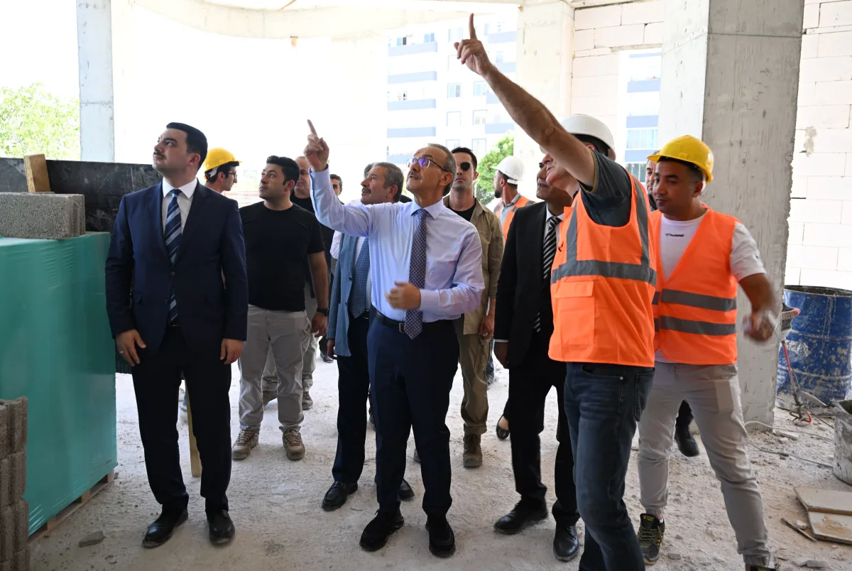 Darende'de Yoğun Program: Vali Seddar Yavuz Bir Dizi Ziyaret ve İncelemede Bulundu.