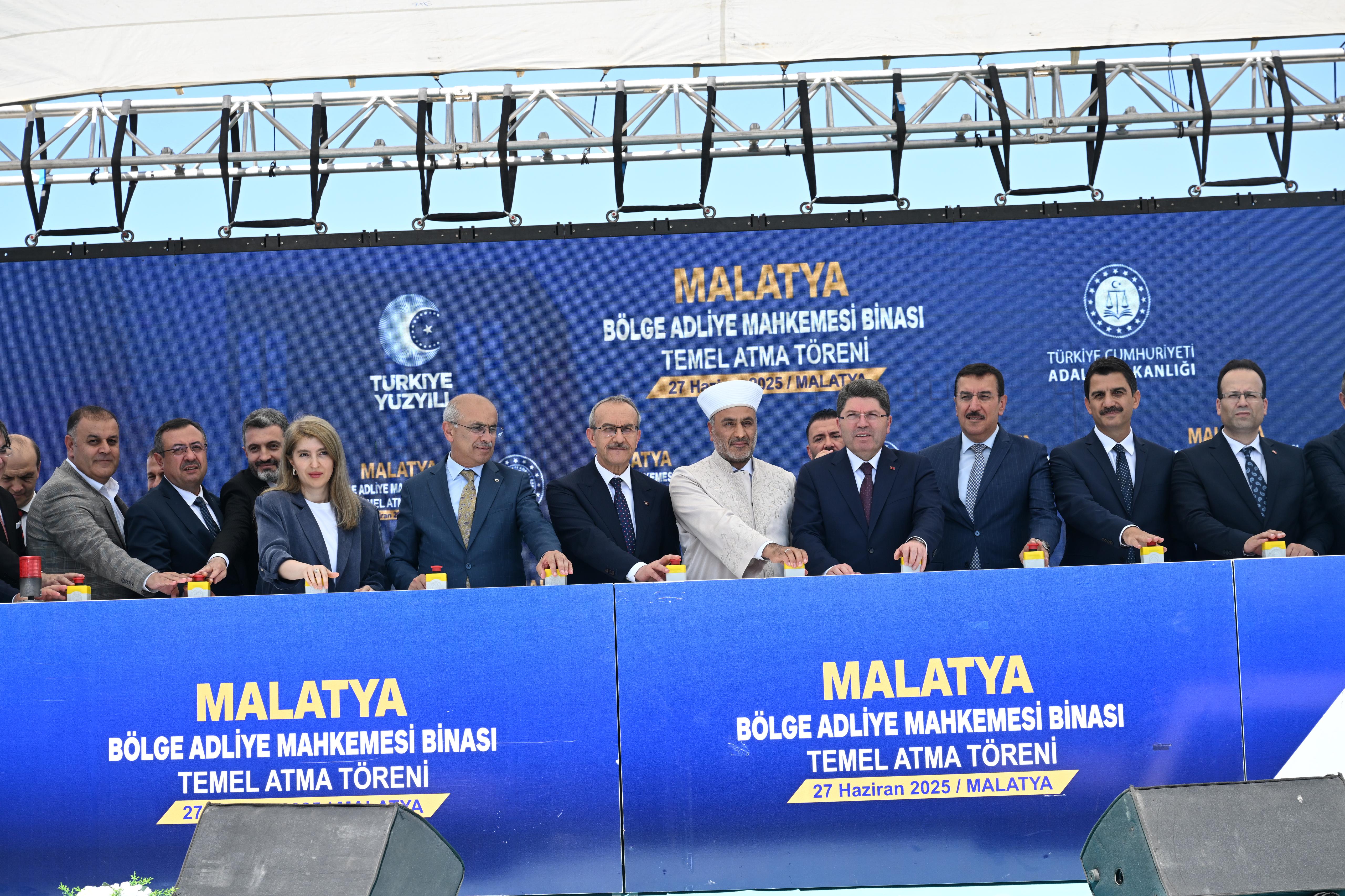 Adalet Bakanı Yılmaz Tunç Malatya Bölge Adliye Mahkemesi Temel Atma Törenine Katıldı