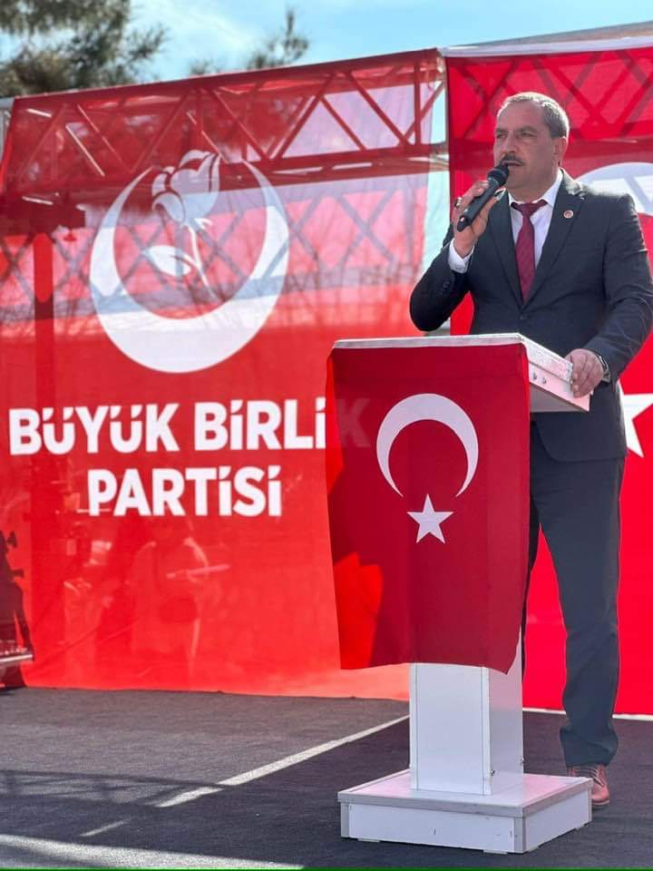 Büyük Birlik Partisi Akçadağ Belediye Başkan Adayı Turgay Güneş Miting Havasında Seçim Ofisi Açılışı Yaptı.