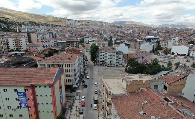 Büyükşehir Belediyesi İtfaiye Dairesi Başkanlığından Hasarlı Çatı Uyarısı