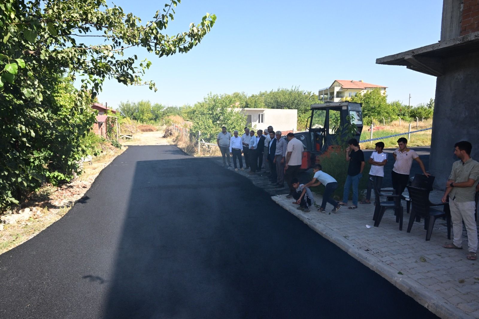 Hatunsuyu Mahallesi’ndeki Ulaşım Sorunu Yapılan Çalışmayla Ortadan Kaldırıldı