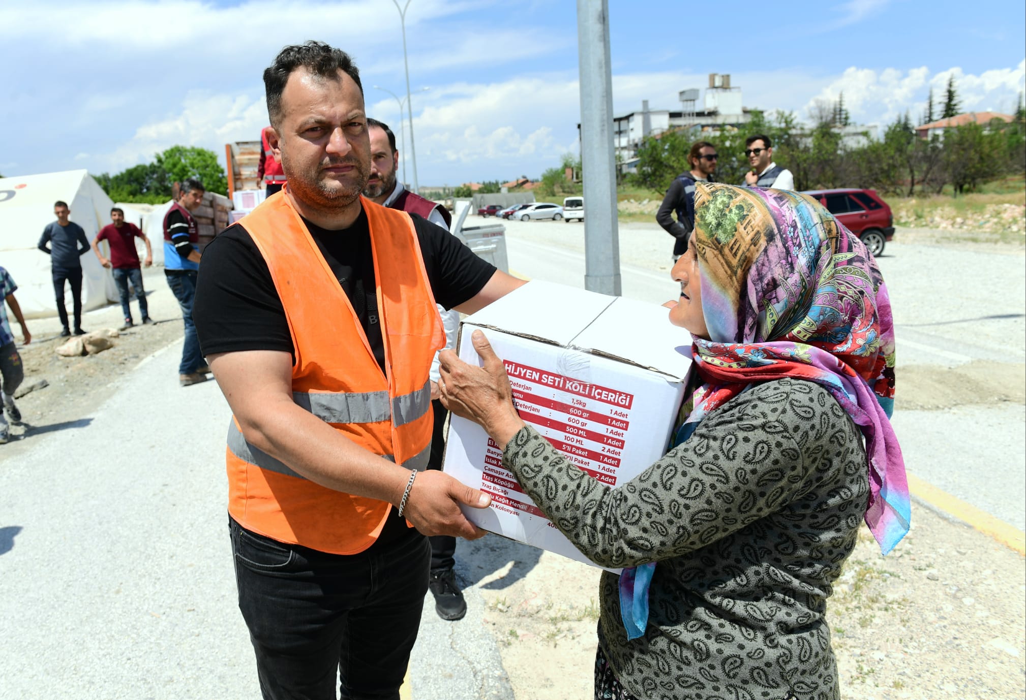 “ Katar’lı Hayırseverlere Teşekkürler”