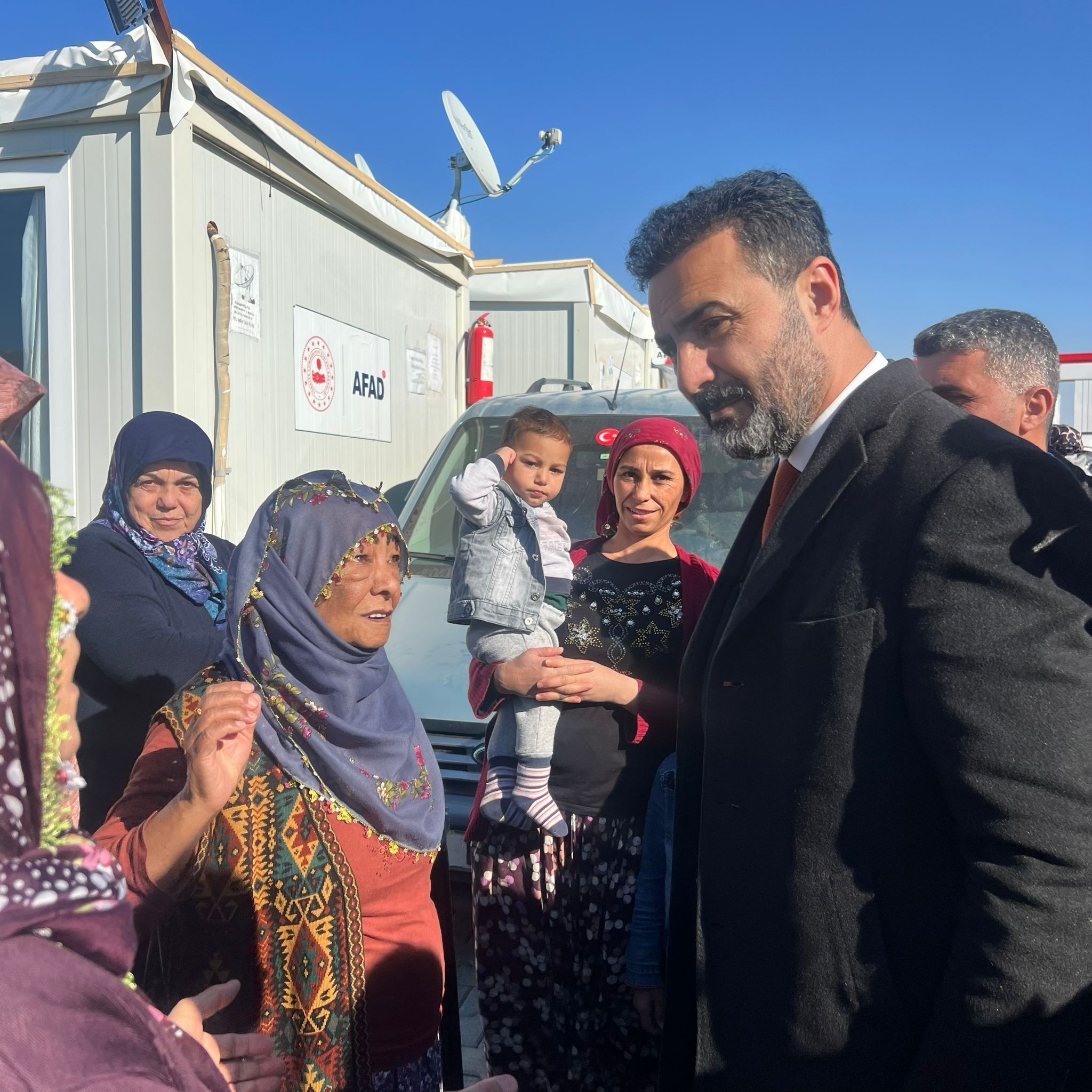 Konteyner Kentlerde kalan vatandaşın sorunu çok,  ama söz verenler bir daha uğramamış”