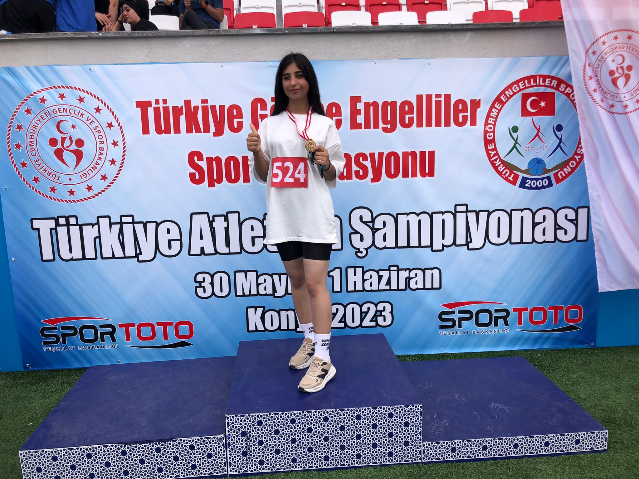 “Şampiyon Sporcularımızla Gurur Duyuyoruz”