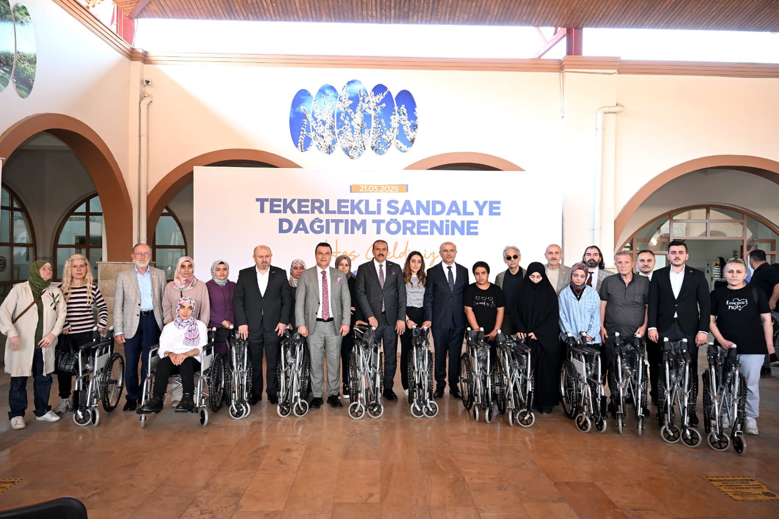 Tekerlekli Sandalye Dağıtım Töreninde Konuşan Başkan Er,