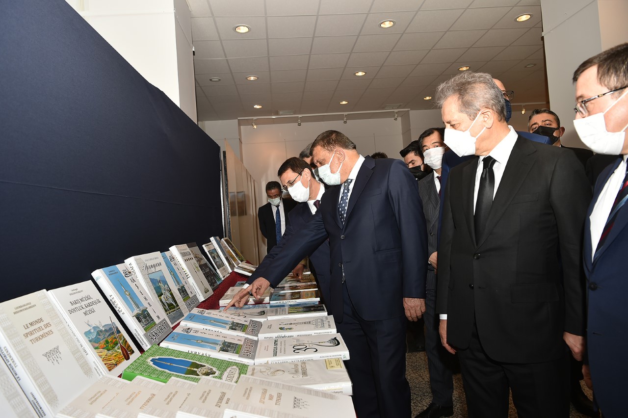 Türkmenistan Cumhurbaşkanı Berdimuhammedov’un Kitabının Tanıtımı Yapıldı