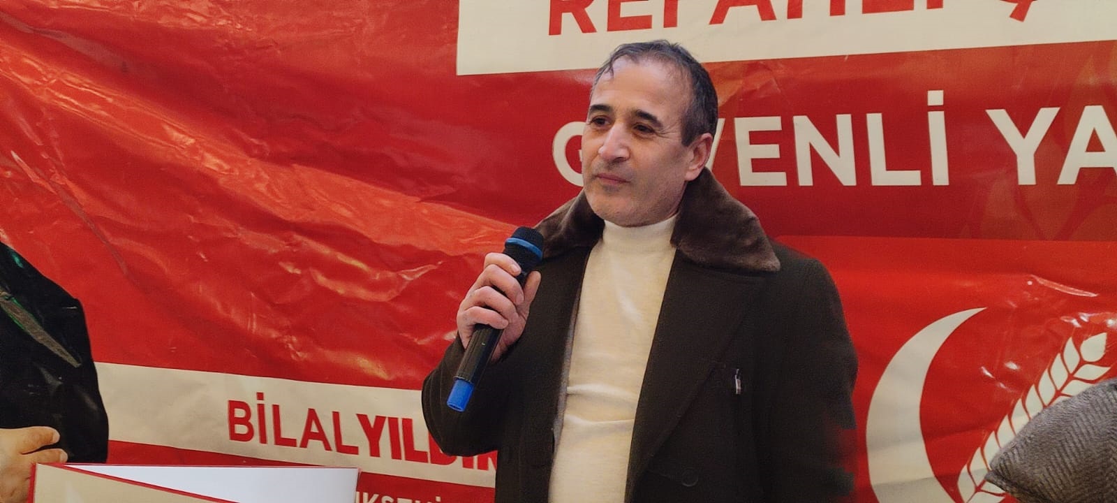 Yeniden Refah Partisi Encümen Aday Adayı Mustafa Fırat Tanıtım toplantısı düzenledi