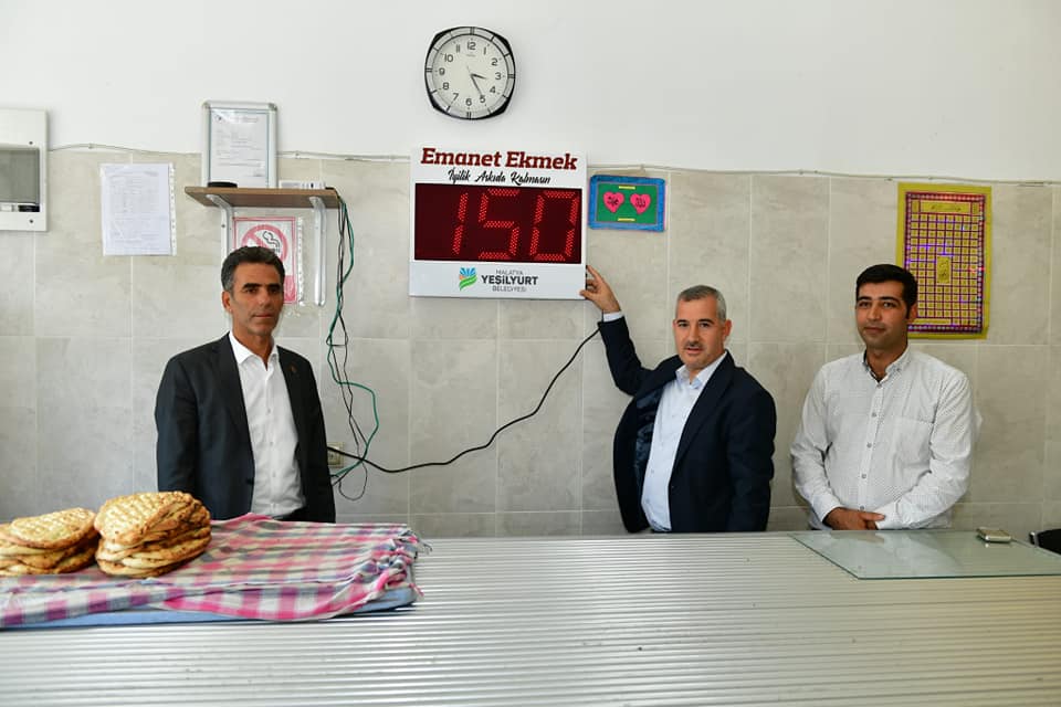 Yeşilyurt Belediyesi ‘Emanet Ekmek’ Noktası 132’ye Yükseldi