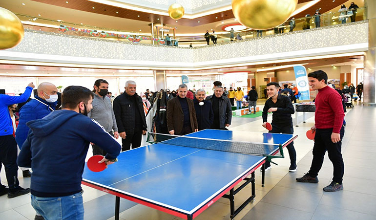 Yeşilyurt Belediyesi ‘Geleneksel Spor Şenlikleri’ Renkli Anlara Sahne Oldu