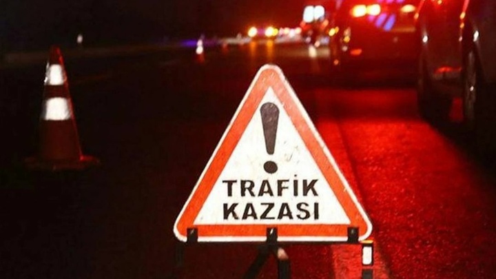 Yeşilyurt İlçemiz Melekbaba Mahallesi Kudüs Caddesin'de Trafik Kazası