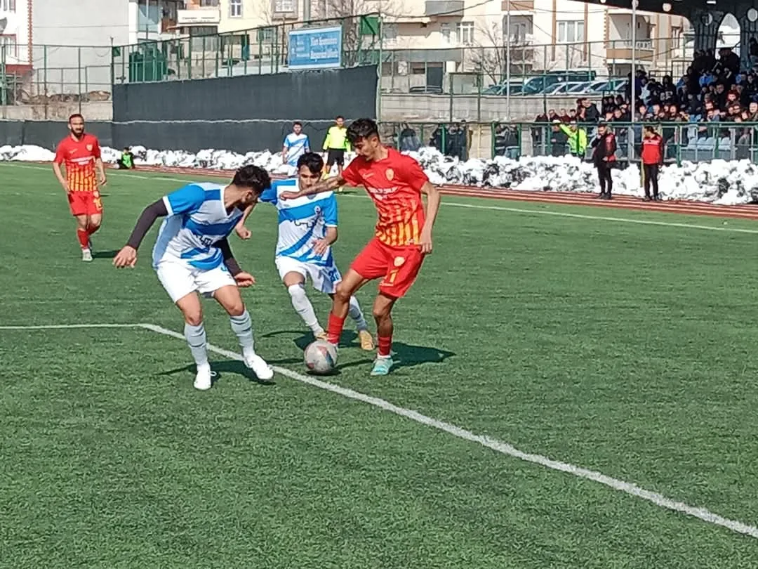 BÖLGESEL AMATÖR FUTBOL LİGİ 3 GRUP KARŞILAŞMALARINAPROGRAM VE HAKEMLERİ