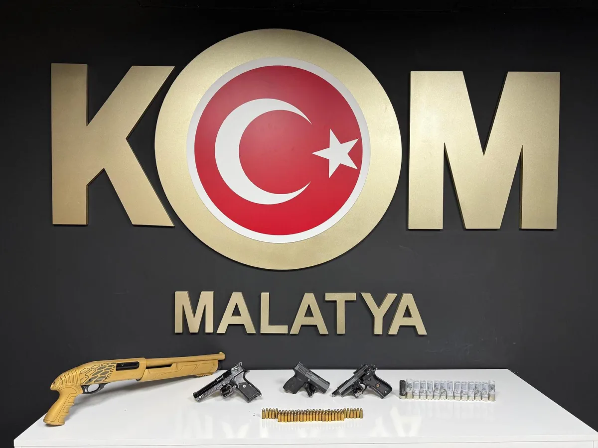 Battalgazi’de Ruhsatsız Silah Operasyonu: Çok Sayıda Silah ve Mühimmat Ele Geçirildi