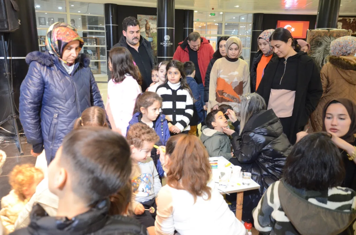 Ramazan Neşesi Büyükşehir’le Çocukların Yüzünü Güldürüyor