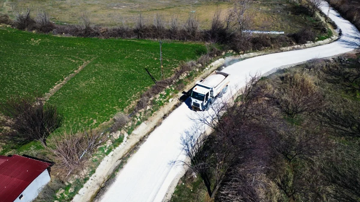 Battalgazi’de Kırsal Mahallelere Ulaşım Hamlesi