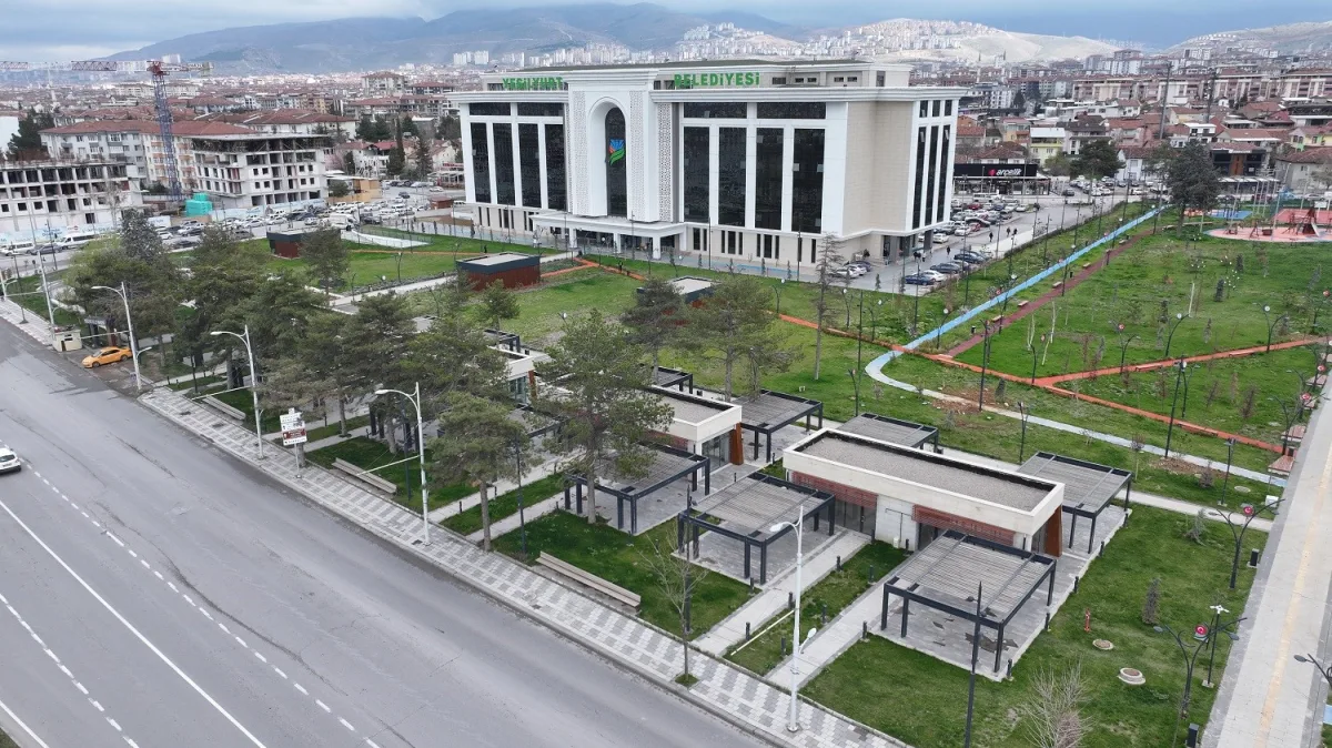 Yeşilyurt Belediyesi 8 Taşınmazı Ekonomiye Kazandırıyor.