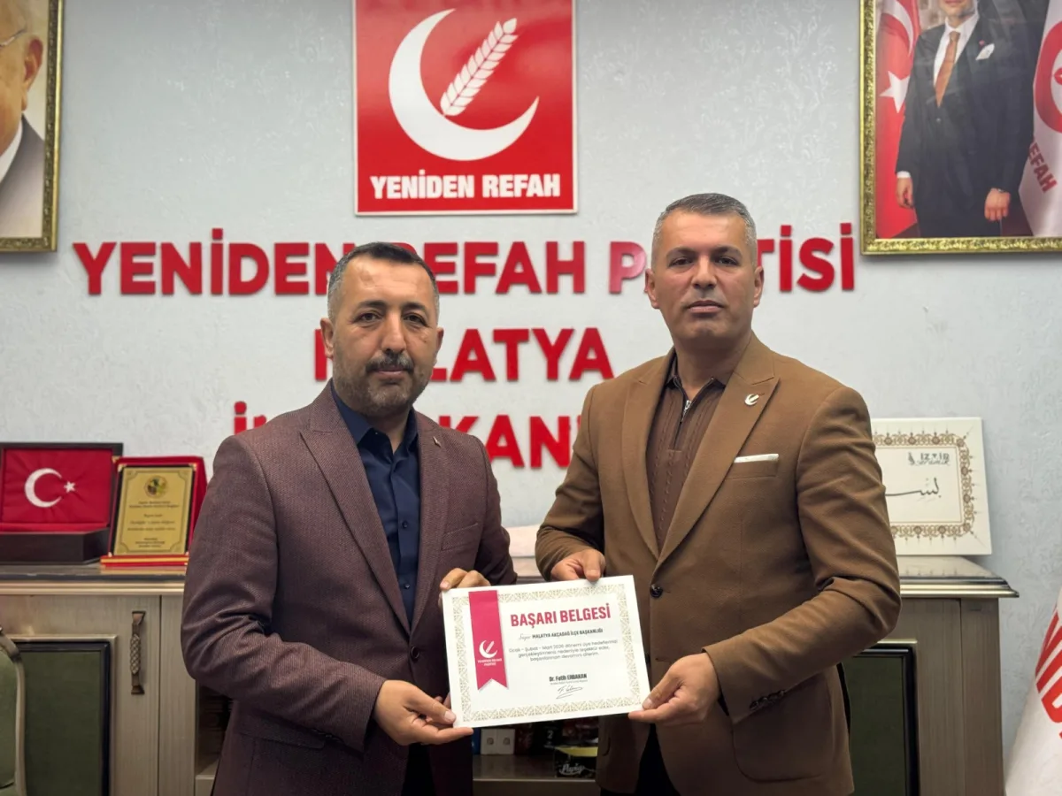 Fatih Erbakan’dan Akçadağ’a Takdir: Emre Gönültaş Öne Çıktı.
